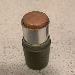Ilia Illuminator in Stella by Starlight